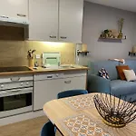 Appartement Brise De Sur La Naturelle, A , Parking *