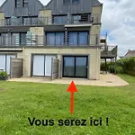 Brise De Sur La Naturelle, A , Parking