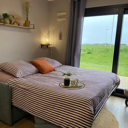 דירה Brise De Sur La Naturelle, A , Parking *