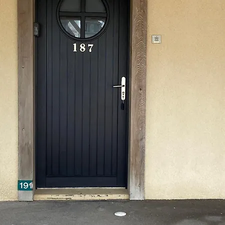 Brise De Sur La Naturelle, à , Parking Wimereux