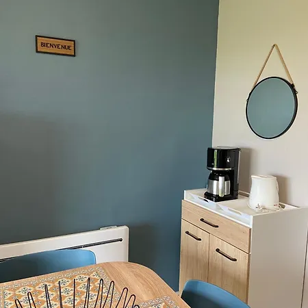 Brise De Sur La Naturelle, à , Parking Appartement Wimereux