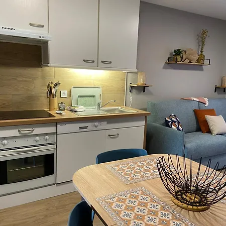 Appartement Brise De Sur La Naturelle, A , Parking *